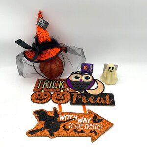 Witchy Halloween Junk Drawer Lot Glitter Sign and Pumpkin Spiderweb Hat & Gho